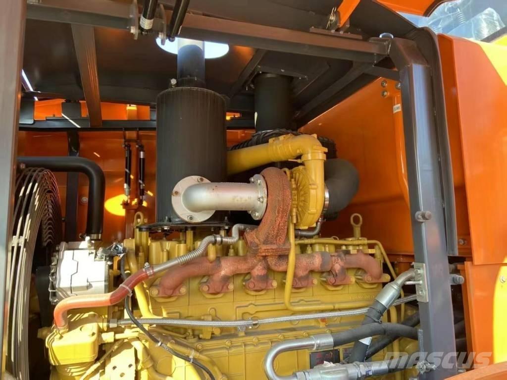 Develon SD 320 輪胎式裝載機