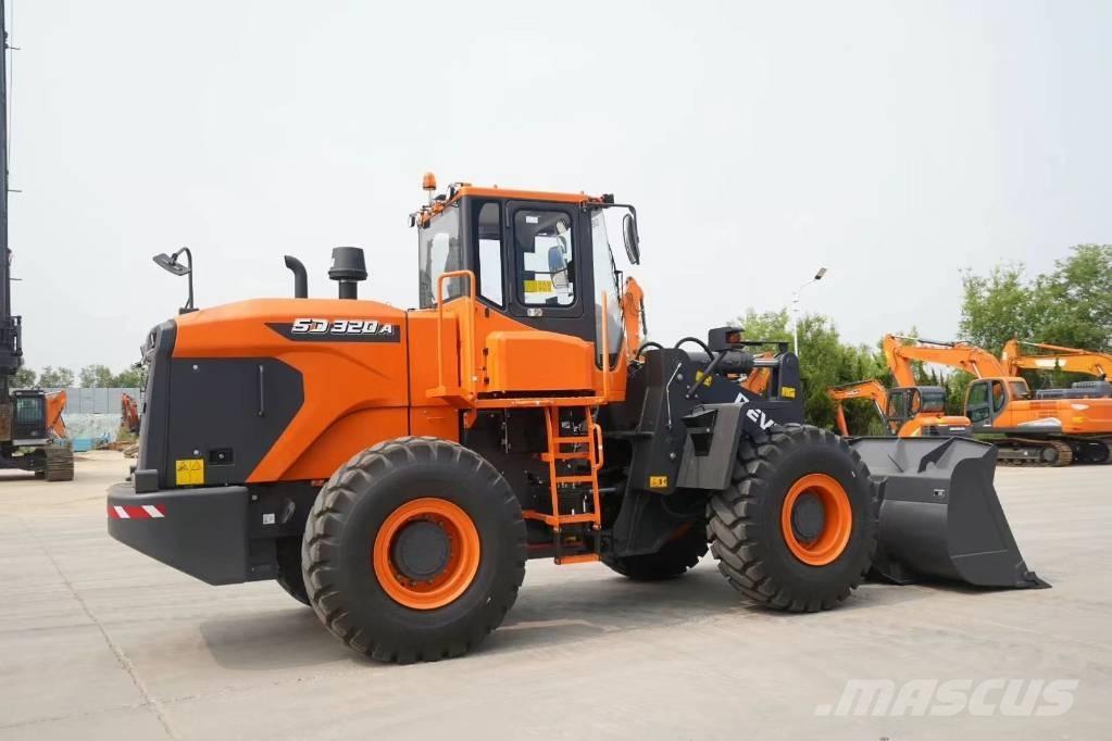 Develon SD 320 輪胎式裝載機