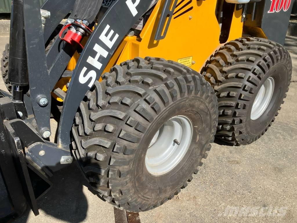 Sherpa 100 滑移轉向裝載機