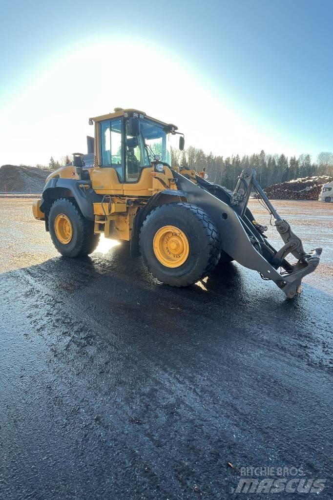 Volvo L 120 H 輪胎式裝載機
