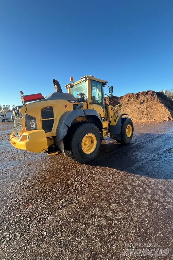 Volvo L 120 H 輪胎式裝載機