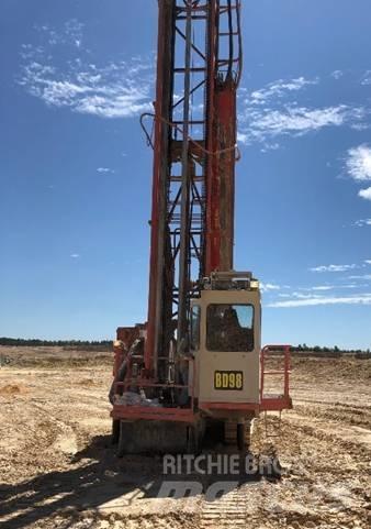  D245S 鑽孔機