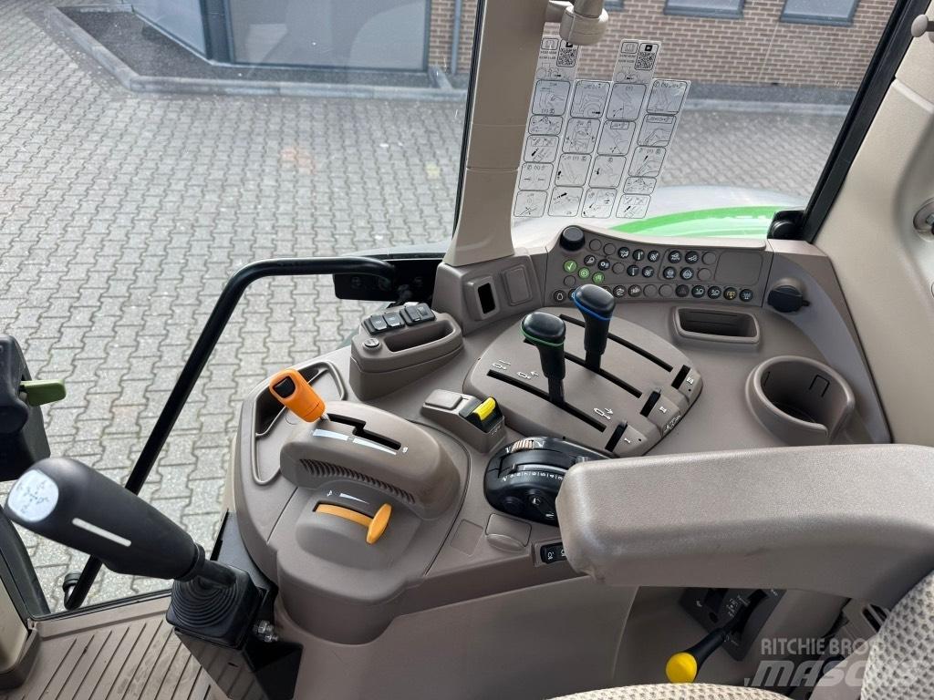 John Deere 6120 M 曳引機
