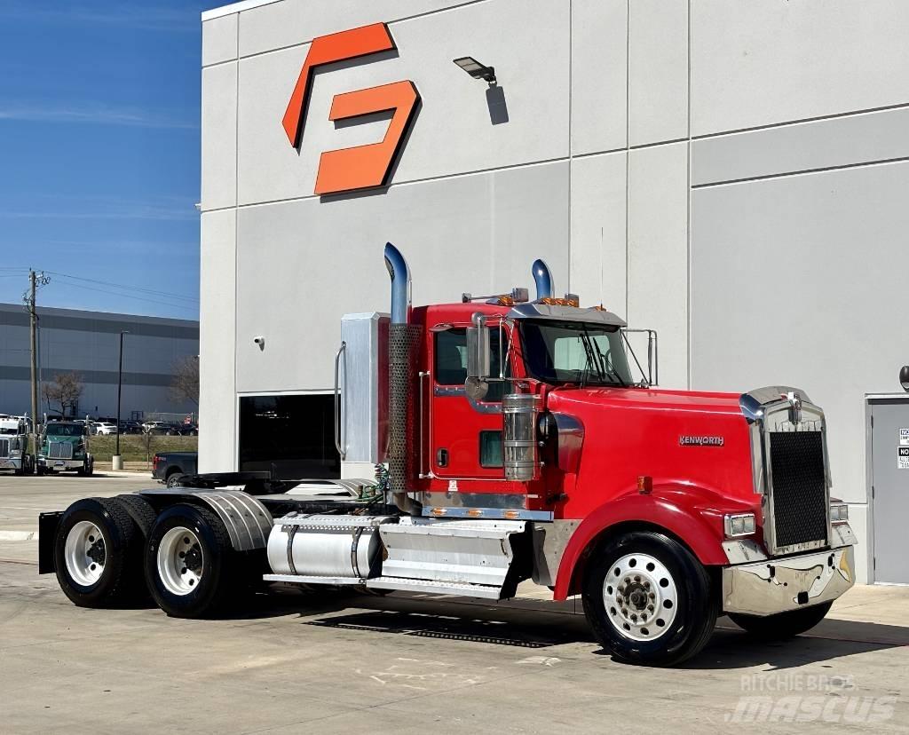 Kenworth W 900 曳引機組件