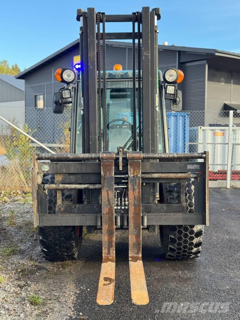 Ausa C 350 Hx4 柴油卡車