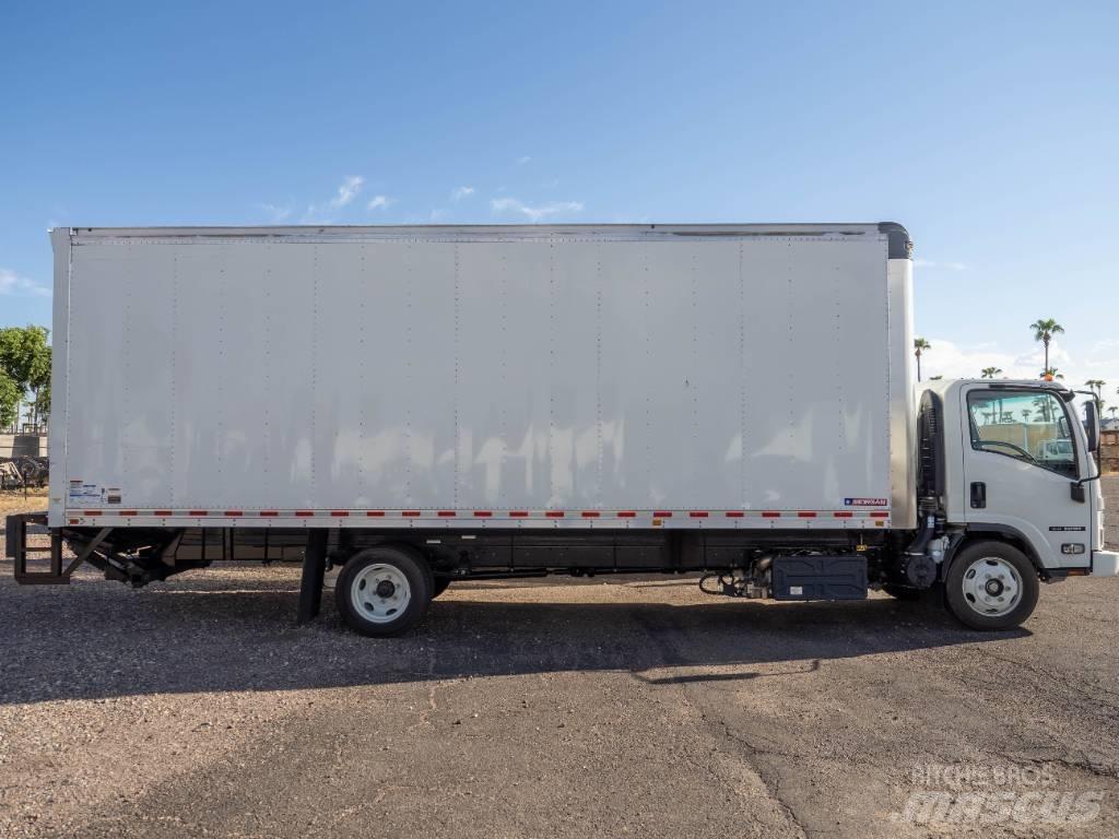 Isuzu NRR 貨箱式卡車