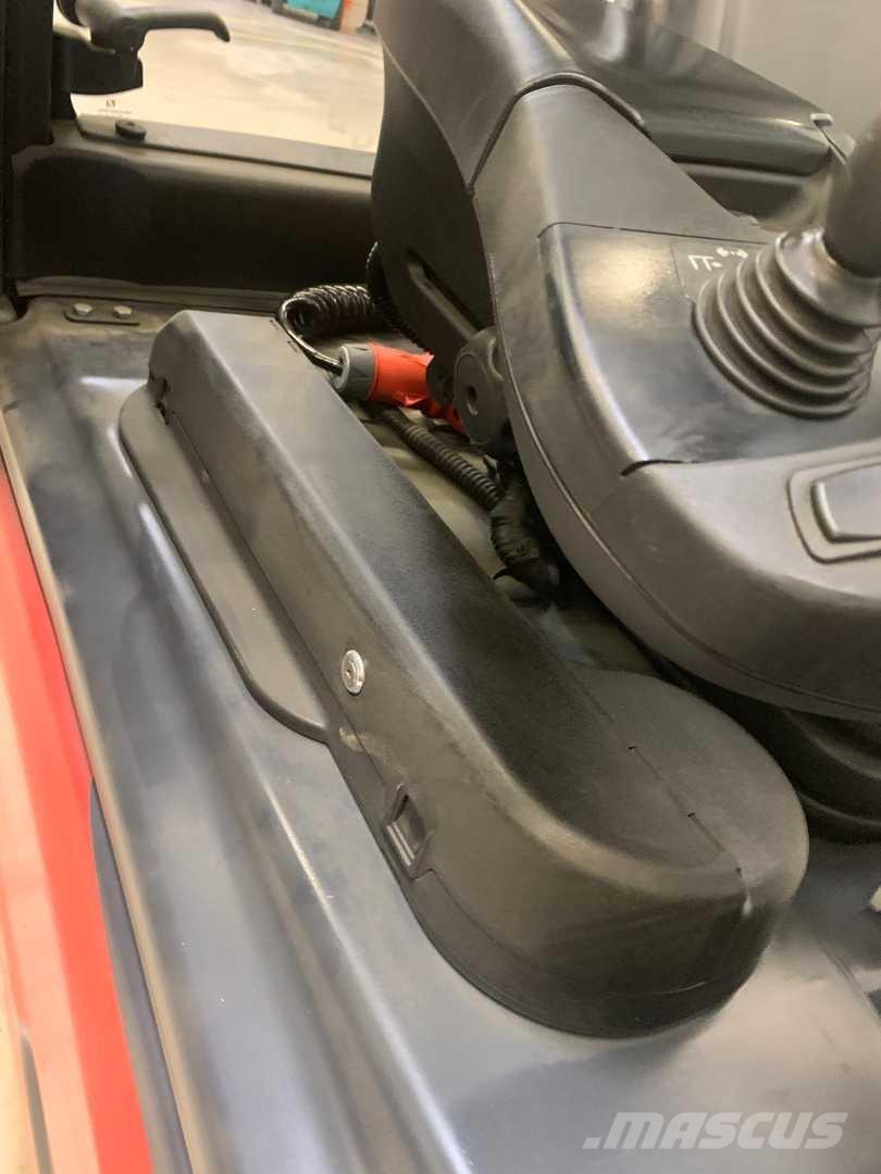 Linde E20L 電動堆高機