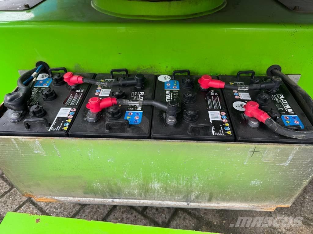 Niftylift HR 17 D E 曲臂高空作業車