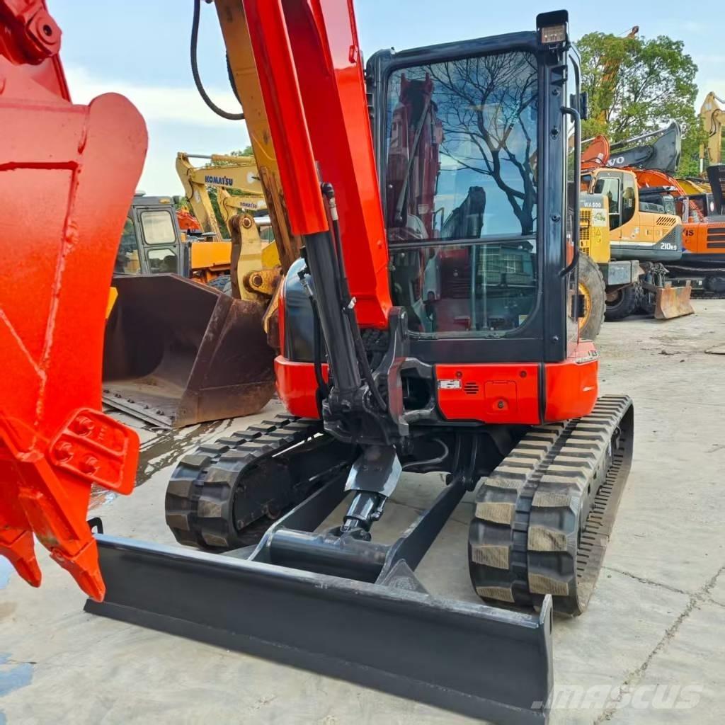 Kubota KX 163-5 小型挖土機/掘鑿機<7t(小型挖掘機)