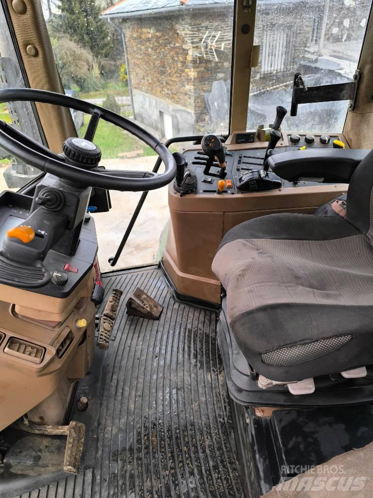 John Deere 7810 曳引機