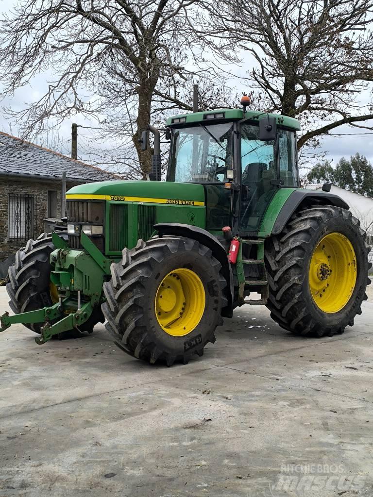 John Deere 7810 曳引機