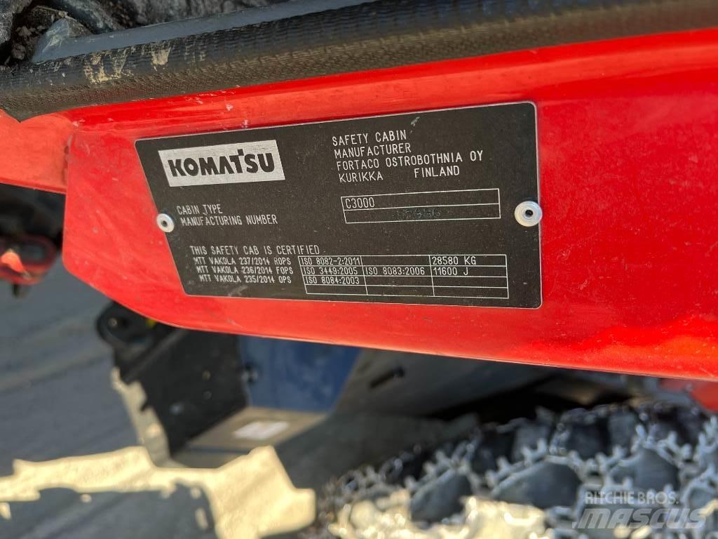 Komatsu 931 收穫機