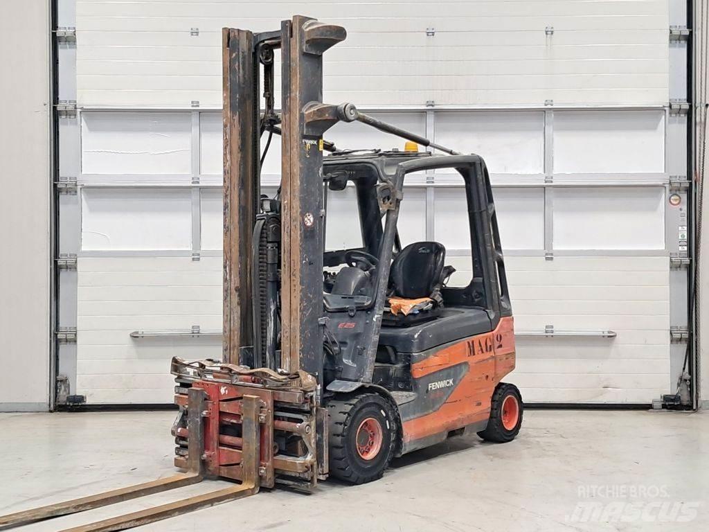 Linde E25-01 電動堆高機