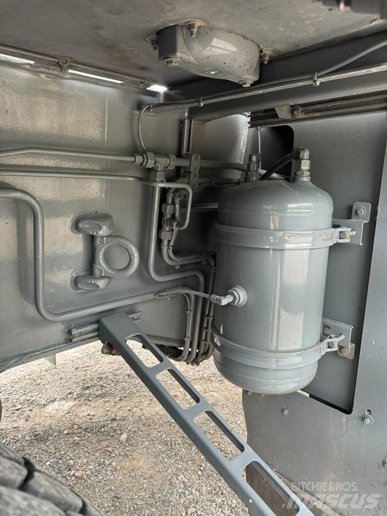 Liebherr MK 88 Plus 全路面起重機/吊車
