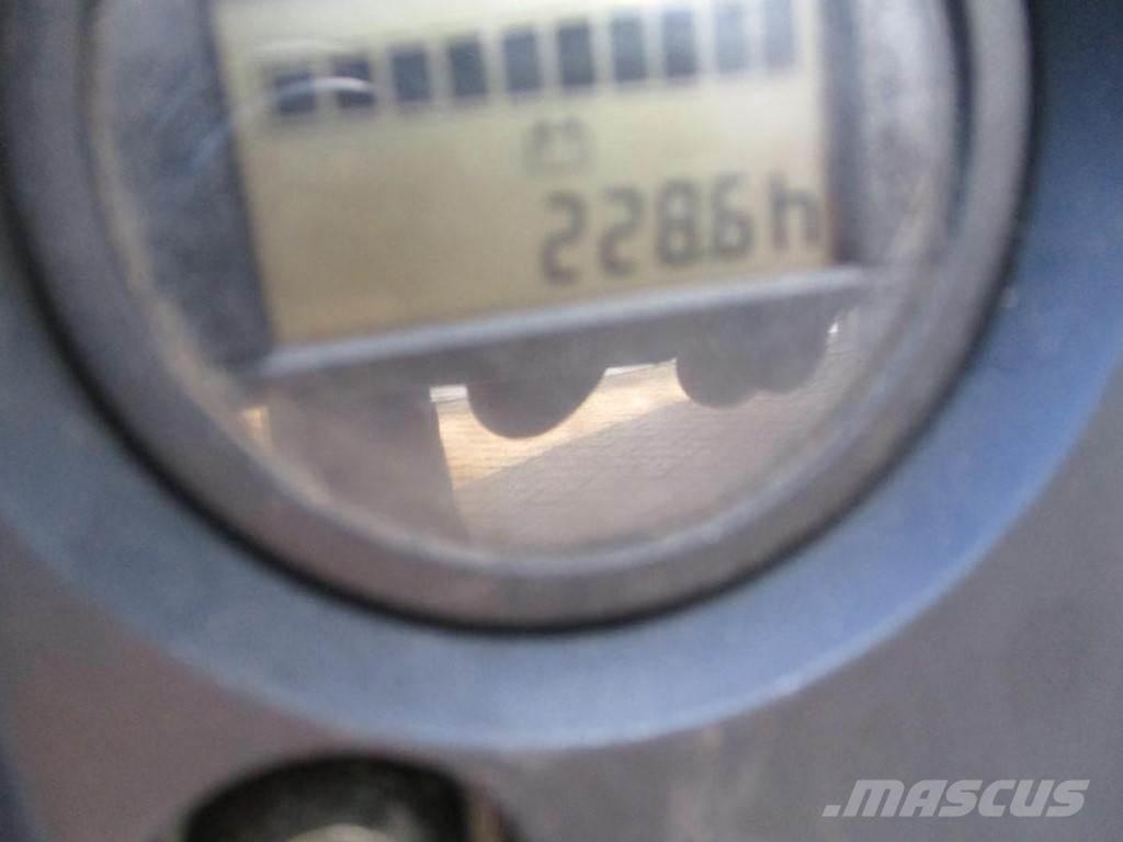 Still EXU 16 低架升降機