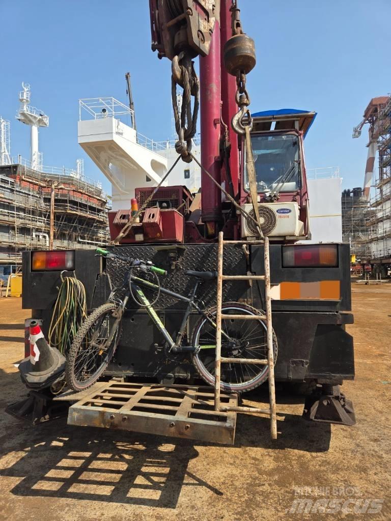 Krupp KMK 5110 全路面起重機/吊車