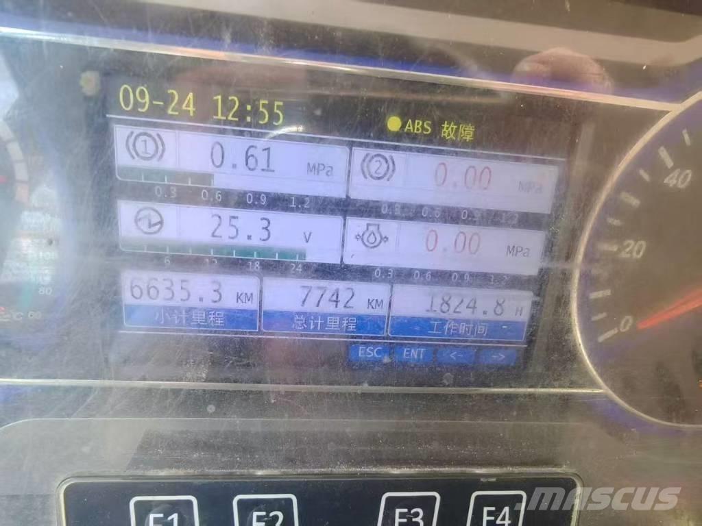 Sany STC800T5 全路面起重機/吊車