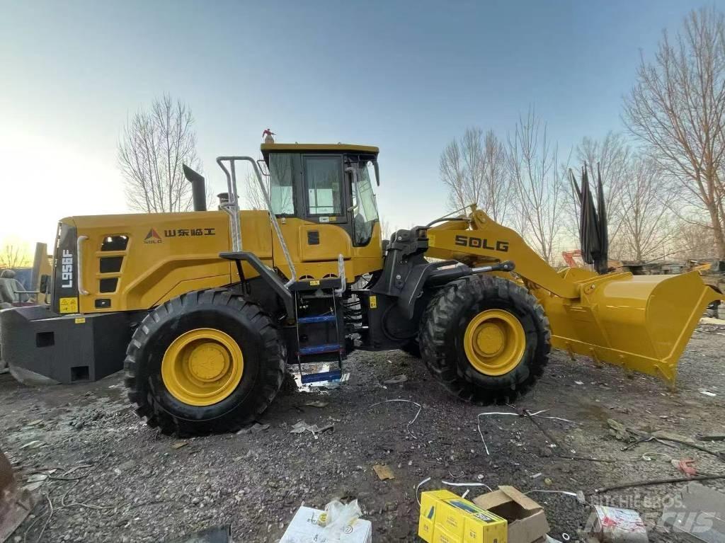 SDLG LG 956 F 輪胎式裝載機