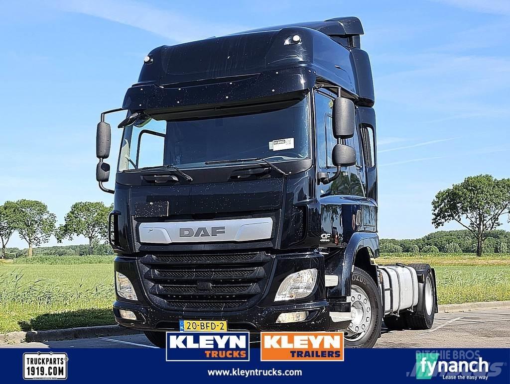 DAF CF 370 曳引機組件