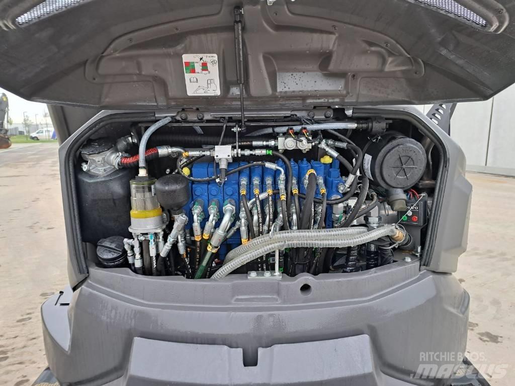 Volvo ECR50F 小型挖土機/掘鑿機<7t(小型挖掘機)