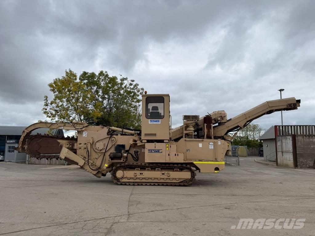 Tesmec TRS 950 B 掘溝機