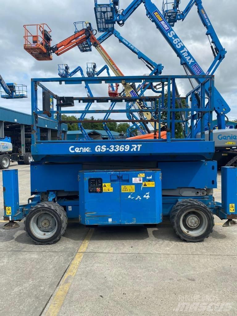 Genie GS 3369 RT 剪式升降機