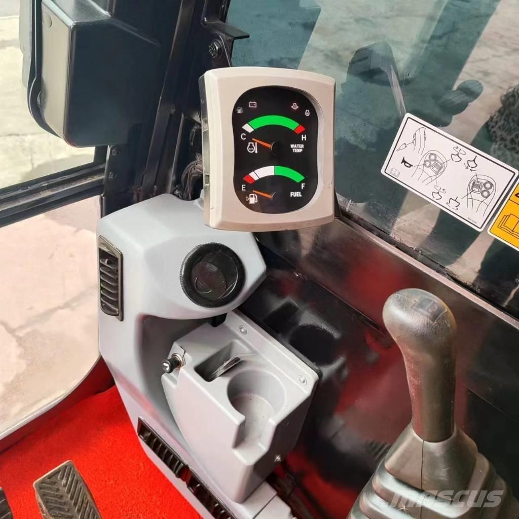 CAT 307E2 伸縮輪式裝載機