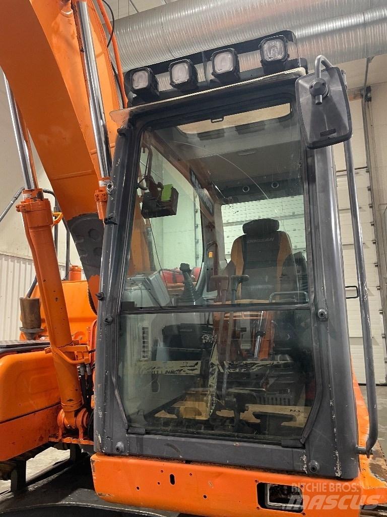 Doosan DX 160 履帶式 挖土機/掘鑿機/挖掘機