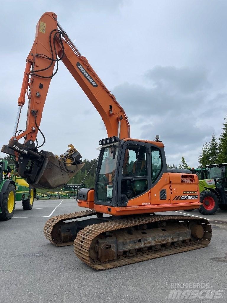 Doosan DX 160 履帶式 挖土機/掘鑿機/挖掘機