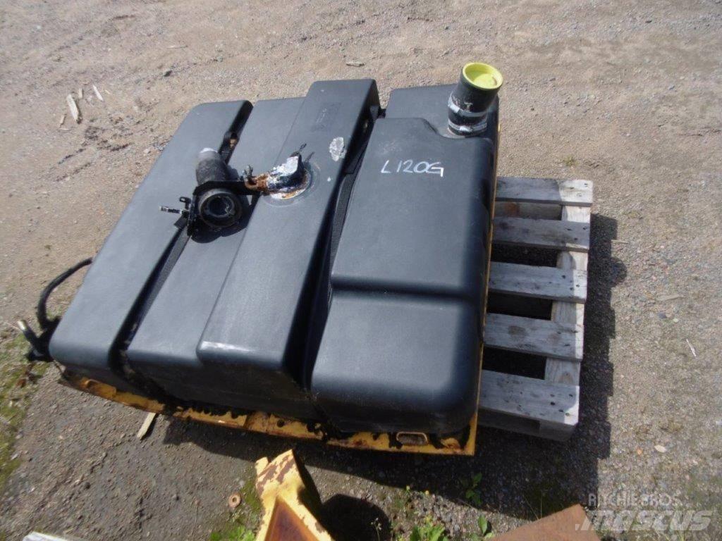 Volvo L120F  i delar 輪胎式裝載機