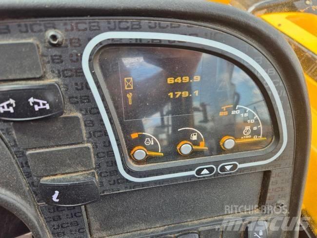 JCB 531-70 伸縮臂操作車