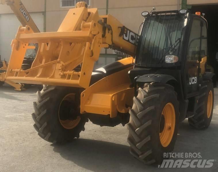 JCB 531-70 農業用伸縮臂裝載機