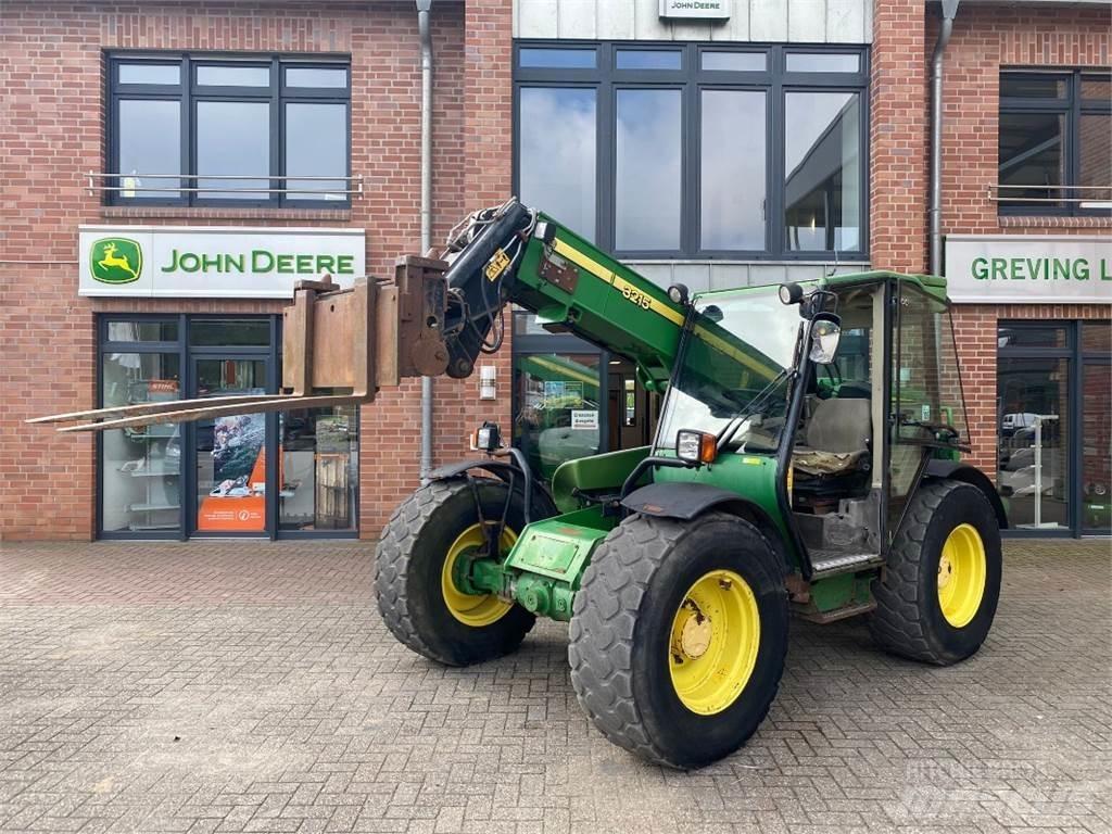 John Deere 3215 伸縮臂操作車
