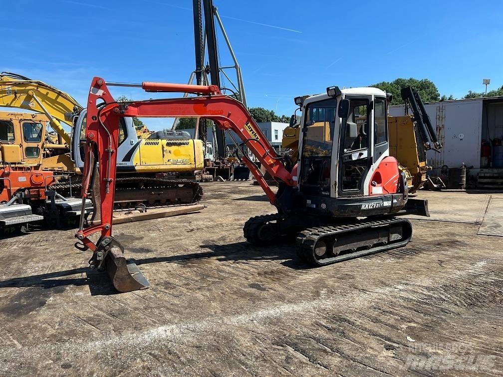 Kubota KX 121-3 小型挖土機/掘鑿機<7t(小型挖掘機)