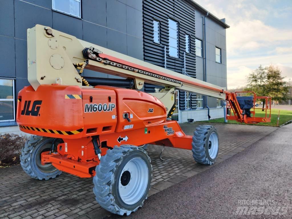 JLG M600JP Bomlift 曲臂高空作業車