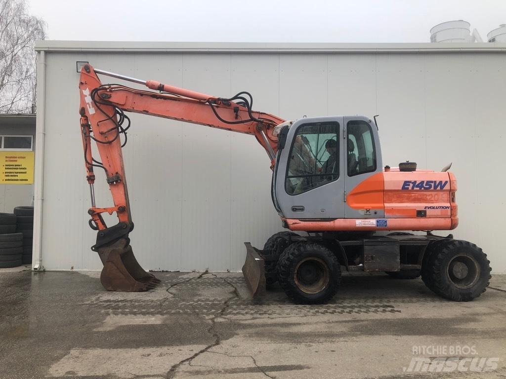 Fiat-Kobelco E 145 W 旋轉式挖土機/掘鑿機/挖掘機