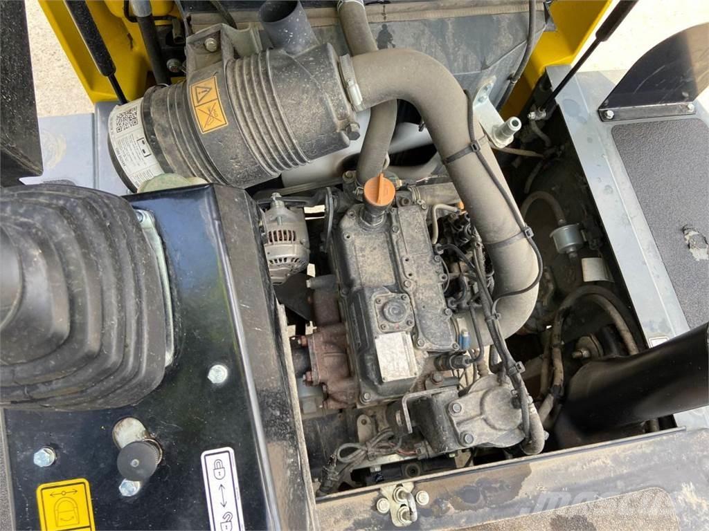 Neuson DW30 (8134) 側卸礦車