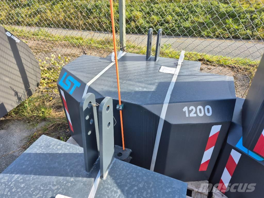 LST Frontvikt 1200kg 其他農業機械