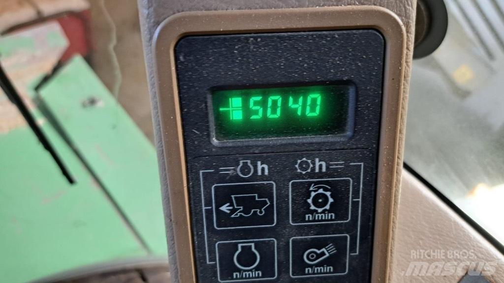 John Deere 2058 聯合收穫機