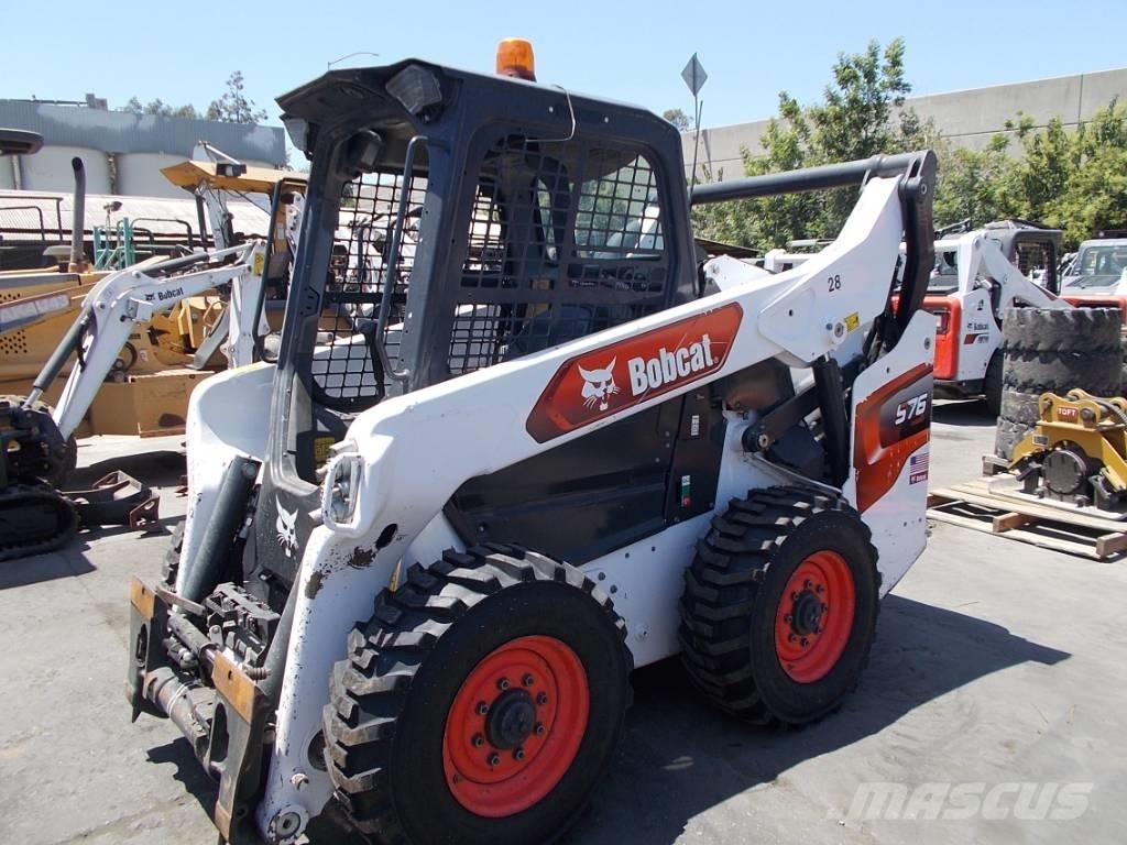 Bobcat S76 滑移轉向裝載機