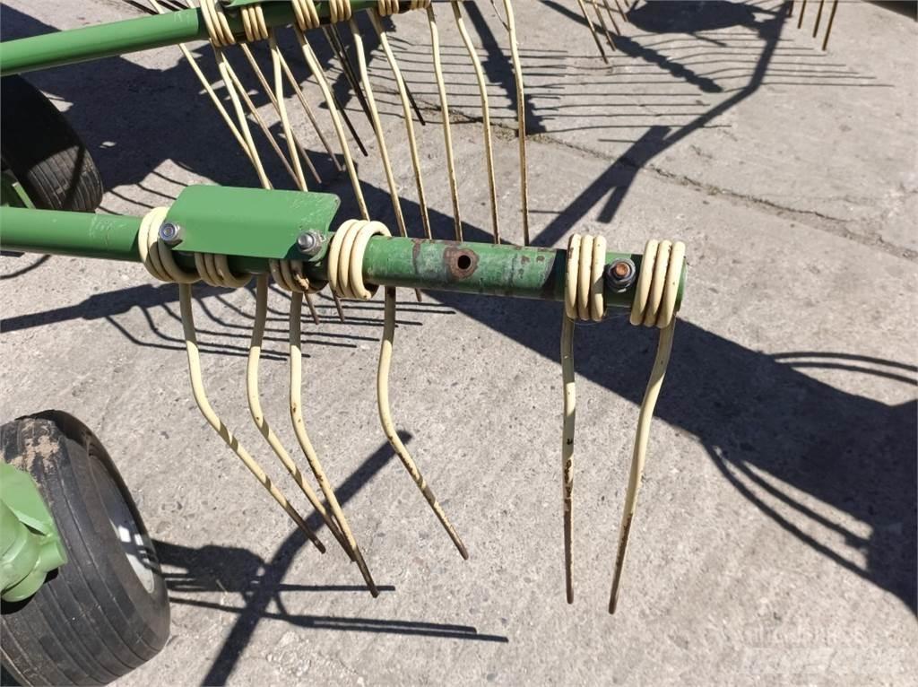 Krone Swadro 800 收割列行機(撒布機)
