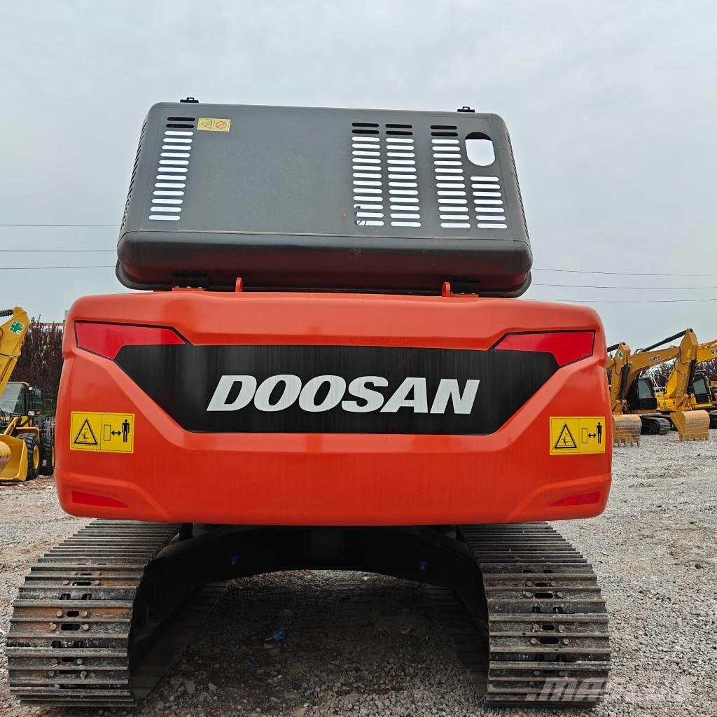 Doosan DX 225 LCA 履帶式 挖土機/掘鑿機/挖掘機