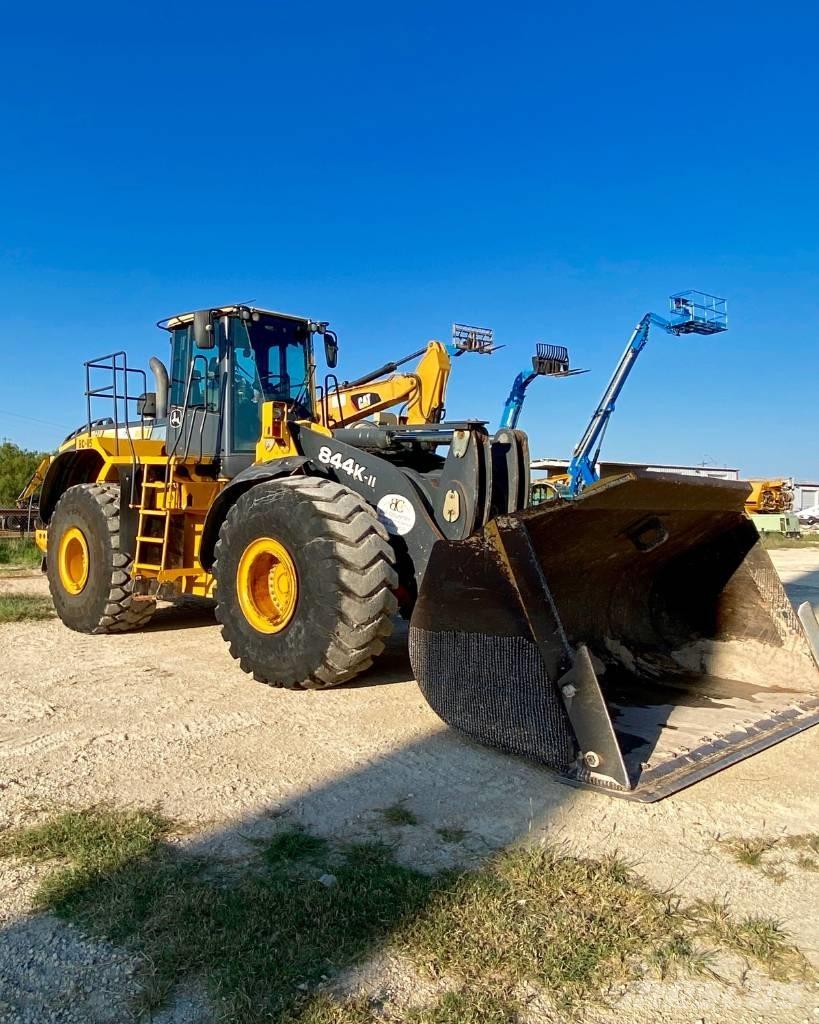 John Deere 844 K 輪胎式裝載機