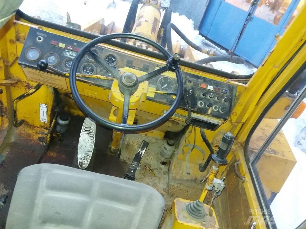 Hanomag 55 C 輪胎式裝載機
