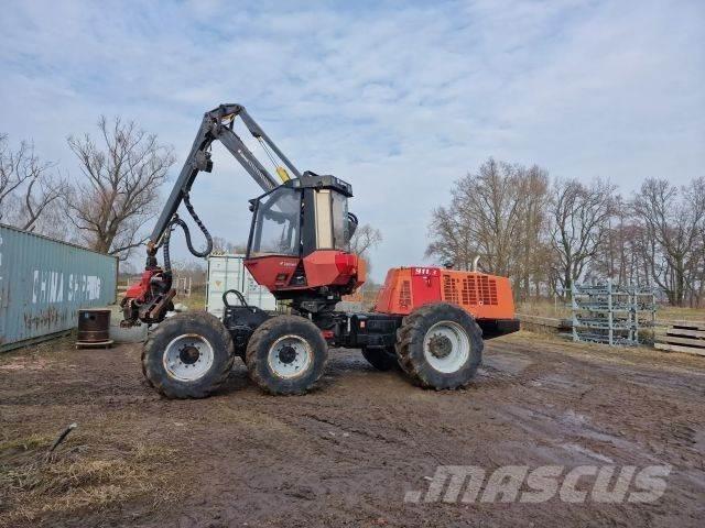 Valmet 911.3 收穫機