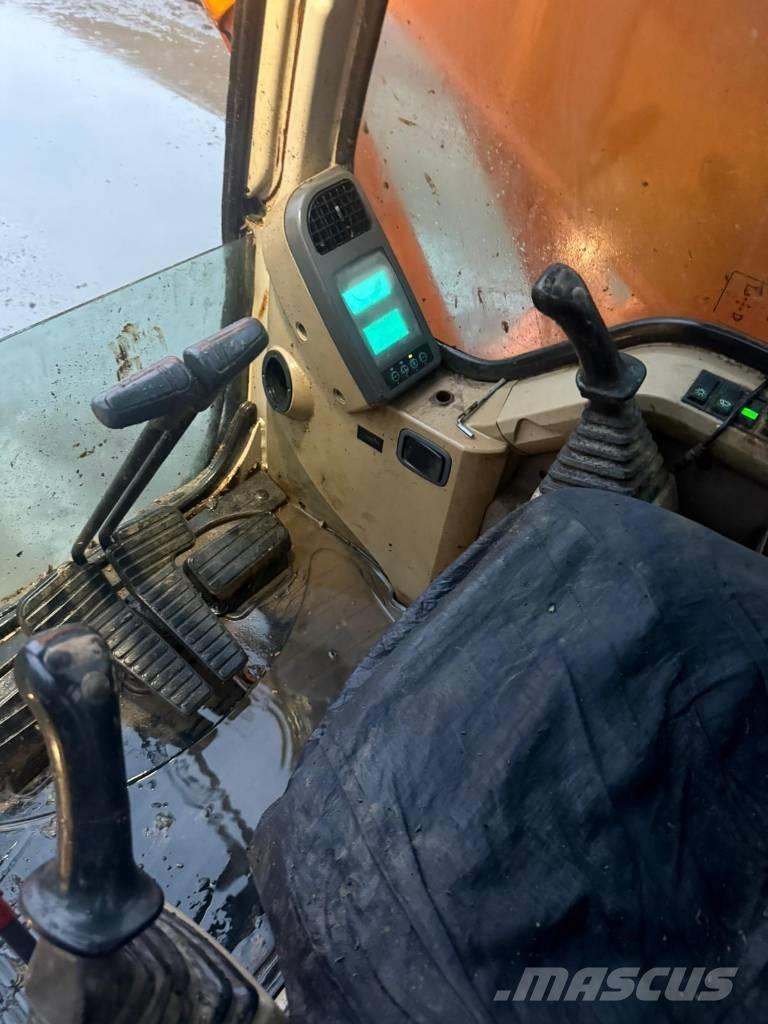 Doosan DX 140 LC 履帶式 挖土機/掘鑿機/挖掘機