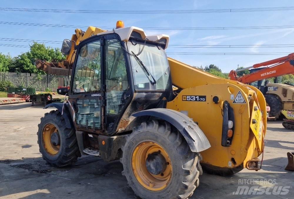 JCB 531-70 伸縮臂操作車