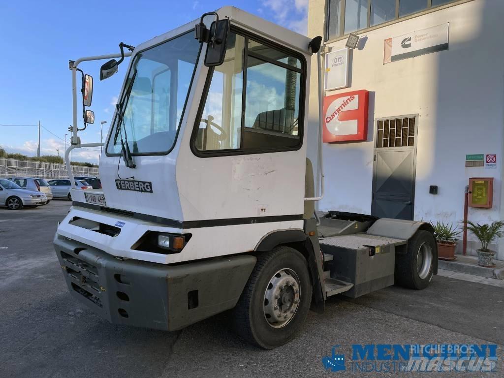 Terberg YT 182 終端式曳引機