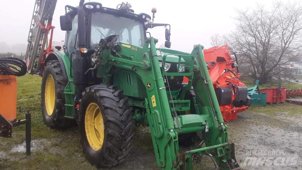 John Deere 6110 R 曳引機