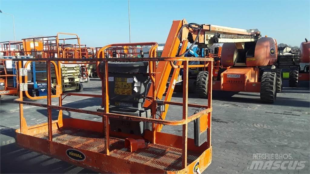JLG 660SJG 伸縮臂高空作業車